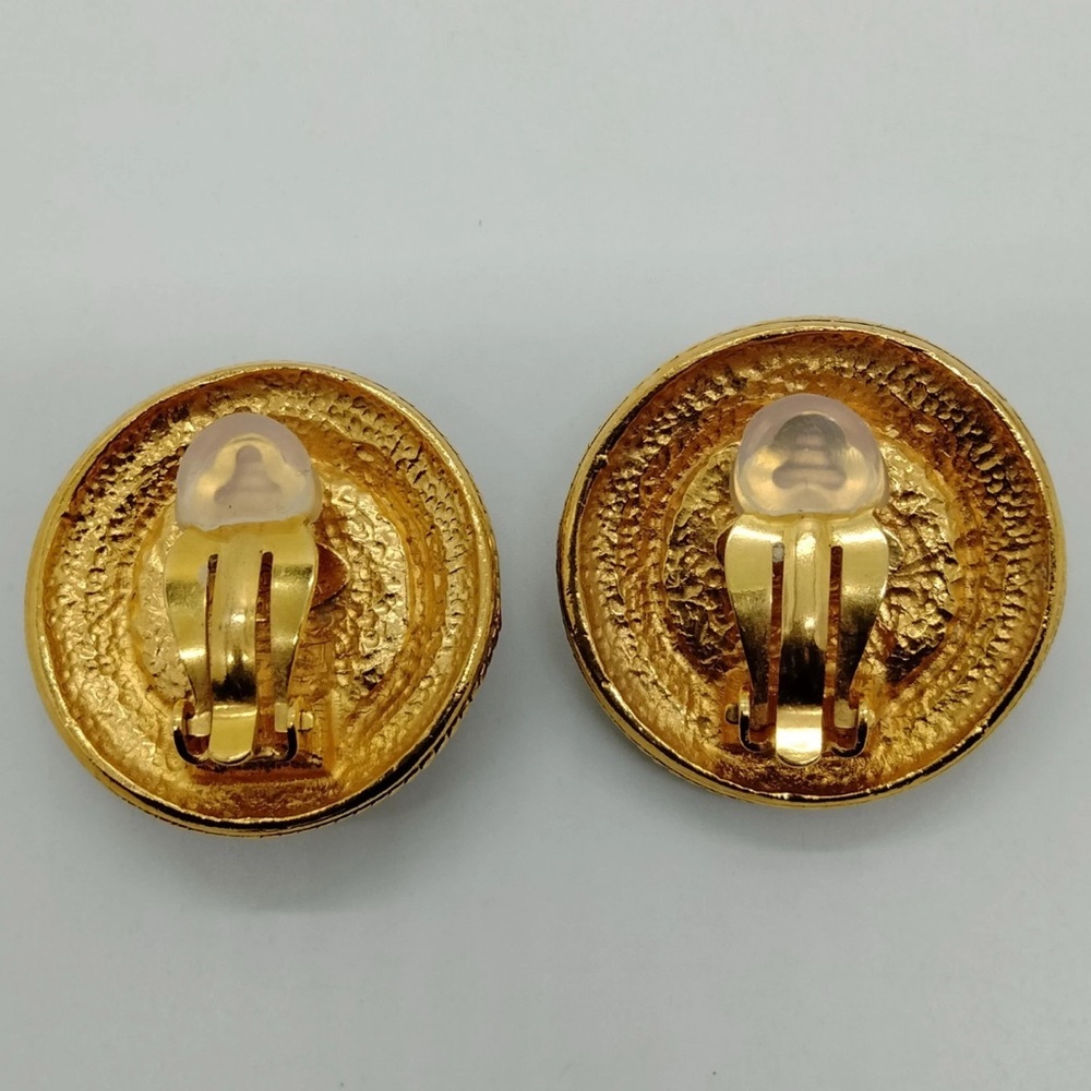 Chanel Blue Stone Clip On Earrings - Picture 4 of 10